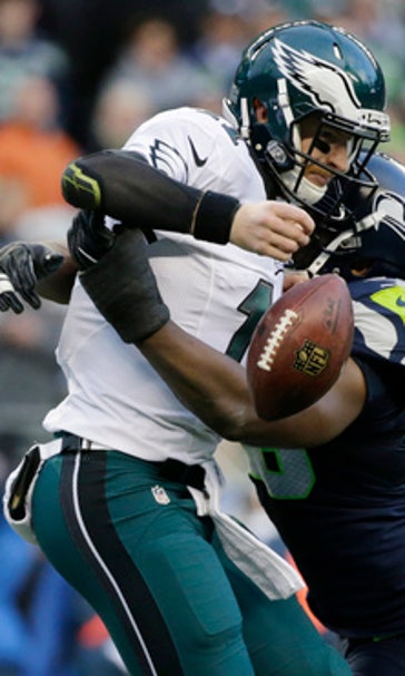 Wentz, Eagles get wakeup in 26-15 loss to Seahawks